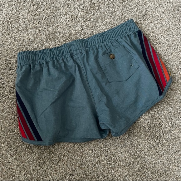 Aviatior Nation flex board shorts rare - Picture 3 of 4